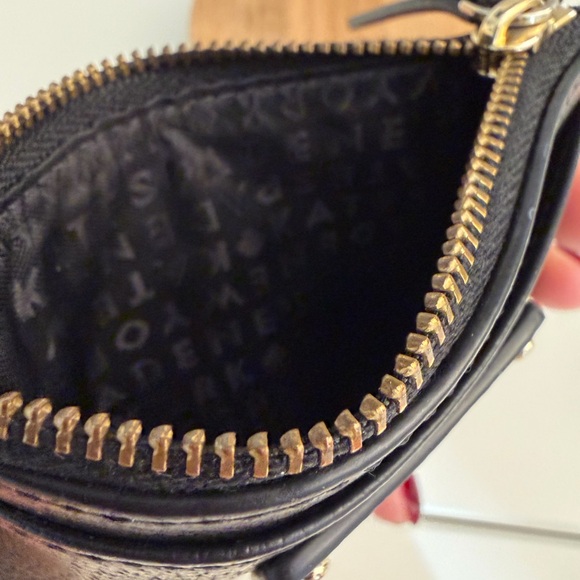 Kate Spade New York Adi Grove Street Pebbled Leather Card Wallet - Picture 6 of 9